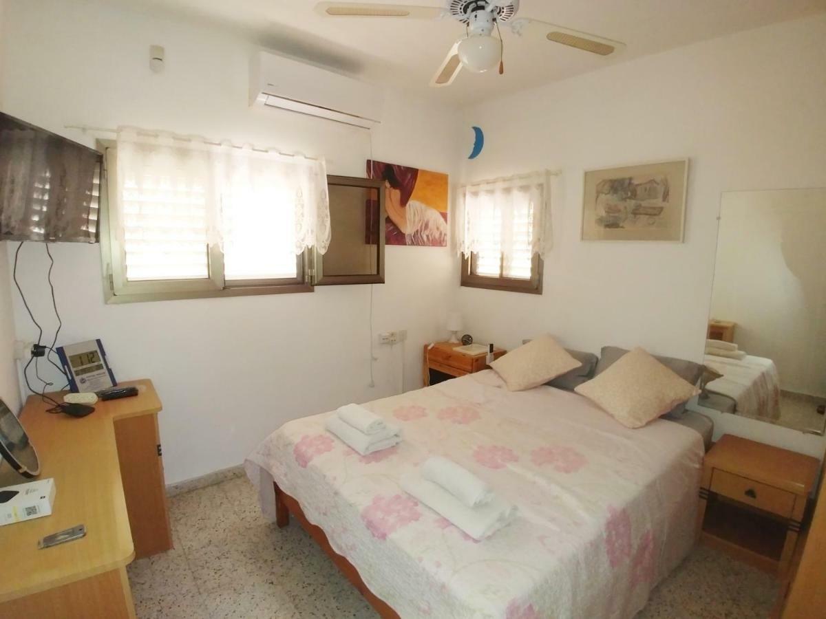Apartamento Carmela House Arad Exterior foto